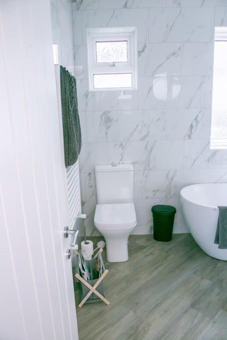 Coastal Haven In Leigh-On-Sea Apartment Сътън он Сий Екстериор снимка