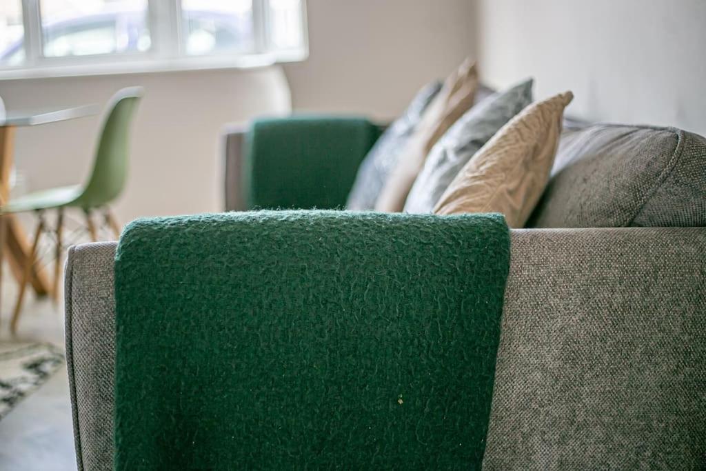 Coastal Haven In Leigh-On-Sea Apartment Сътън он Сий Екстериор снимка