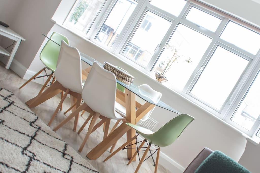 Coastal Haven In Leigh-On-Sea Apartment Сътън он Сий Екстериор снимка